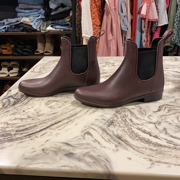 Sam Edelman rain boots - Picture 2 of 3